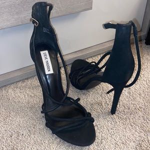 Steve Madden Black heels